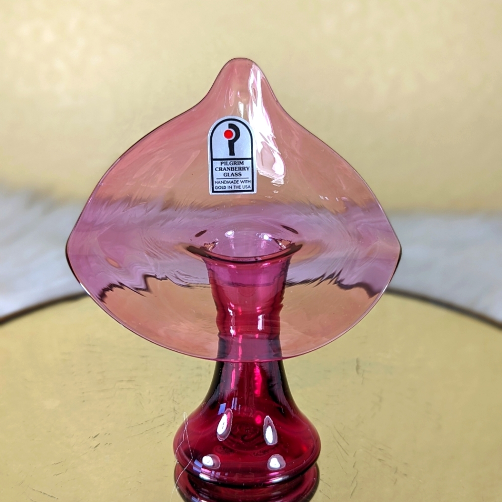 Pilgrim Cranberry Glass Art Glass Jack In The Pulpit Vase Candle Holder 5.5 in